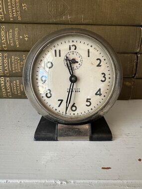 Vintage Mechanical Wesclox Baby Ben 61-R Alarm Clock